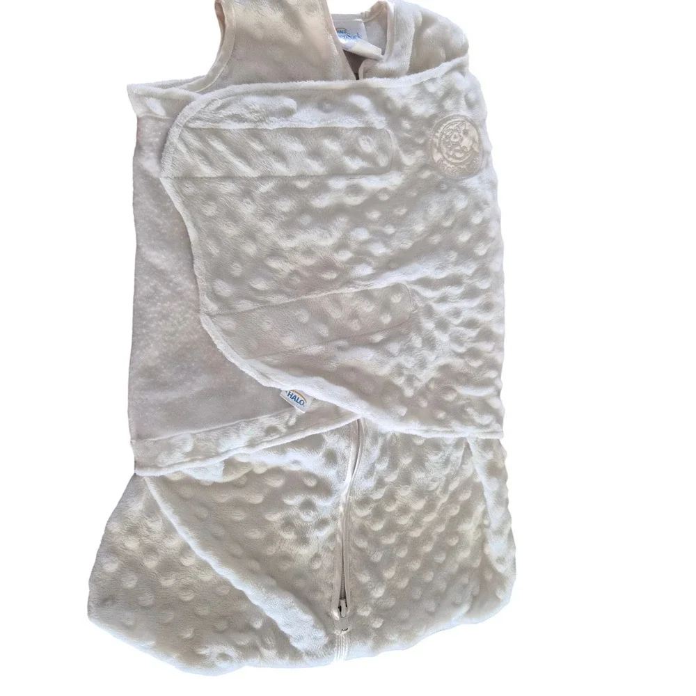 HALO SleepSack‎ Swaddle Newborn Cream Minky Dot Wearable Blanket 6-12 lbs NB